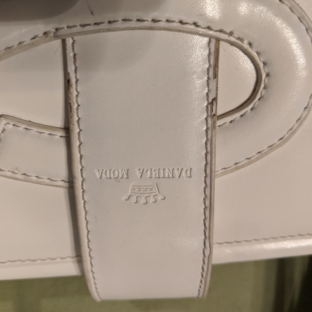 Handbag - Picture 3 of 3